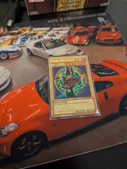 Yu-Gi-Oh! Dark Magician Retro Pack (2020 Date Reprint) RP01-EN003 Ultra Rare.... - Image 1