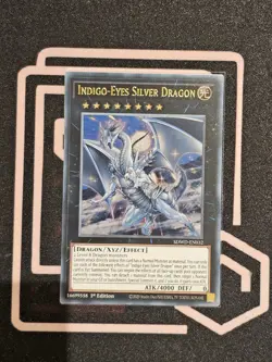 YuGiOh Indigo-Eyes Silver Dragon SDWD-EN032 Ultra Rare 1st Edition - Image 1