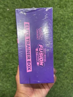 Pokemon TCG: Sword & Shield Fusion Strike ETB Elite Trainer Box Sealed - Image 5