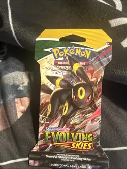 POKEMON EVOLVING SKIES SLEEVED BOOSTER PACK - UMBREON ART - Image 2