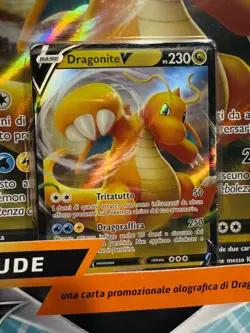 POKEMON -DRAGONITE V SWSH154 + DRAGONITE V SWSH154 +JUMBO PROMO Mai Toccate New - Image 2