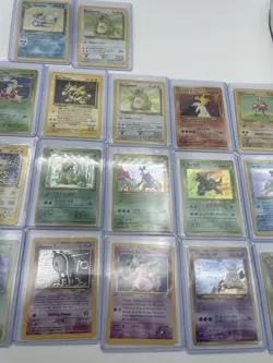 lot of 23 vintage WOTC japanese & english holo pokemon cards DMG-LP CONDITION - Image 5
