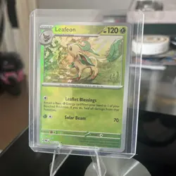 Leafeon 005/131 -Prismatic Evolutions Poke Ball Reverse Holo Pokemon TCG - NM - Image 2
