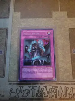 YUGIOH MAGIC DRAIN DB1-EN185 RARE UNLIMITED ED 1996 VLP - Image 1