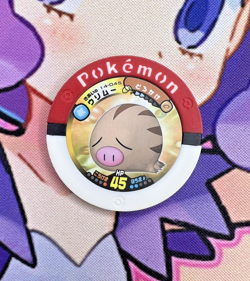 Swinub Red 14-045 Regular Battrio Pokemon Arcade Game Chip 🍄 - Image 1