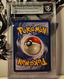 1999 POKEMON FOSSIL #2 ARTICUNO-HOLO BGS 8 - Image 2