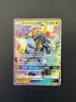 Kommo-o GX SM71 Black Star Promo Ultra Rare Holo Pokemon Card PC - Image 1