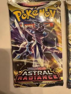 🔥 Factory Sealed Packs Pokemon Sword & Shield Lot of 4 Packs New 🔥 - Image 2