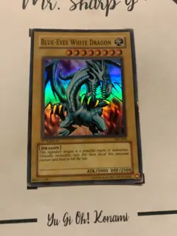 BLUE-EYES WHITE DRAGON - 1st EDITION SKE-001 ENGLISH Yu-Gi-OH! CARD GAME HOLO - Image 4