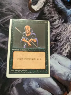 Weakness MTG Core Set 4th Edition off center misprint miscut error - Image 1
