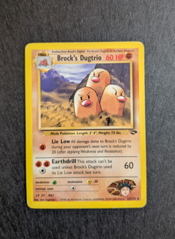Brock's Dugtrio 22/132 Gym Challenge 2000 Pokemon Card LP - Image 1