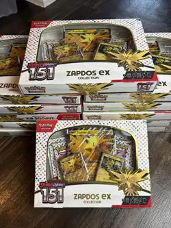 Pokemon TCG Scarlet and Violet 151 Zapdos EX Collection Box - Image 1