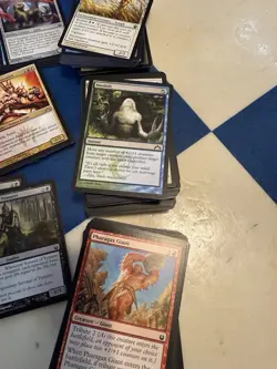Huge Magic the Gathering lot! Apx 850 Mtg cards. date show between 2013- 2014 - Image 3