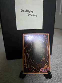 Blue-Eyes White Dragon SKE-001 Super Rare Unlimited Lightly Played - Image 2