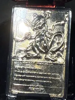 1999 Pokemon Burger King Limited Edition 23K Gold Plated Mewtwo Card - Image 2