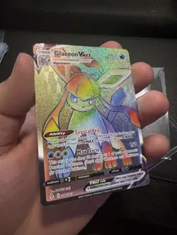 Pokemon TCG CARD Glaceon VMAX #208/203 Evolving Skies Rainbow Rare Holo - Image 2