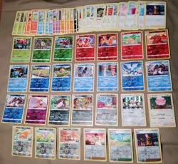 Pokemon Go Lot: 27 Holos & Reverse Holos + 40 Non-holo Cards, Good Condition - Image 3