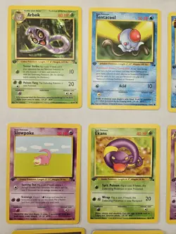 Fossil Set NM 1st edition - 10 Pokemon Cards -3 Uncommon 7 Common - Image 2