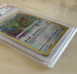 PSA 9 - 2020 Pokemon SWSH - Rayquaza - Vivid Voltage #138 - Damaged Slab - Image 3