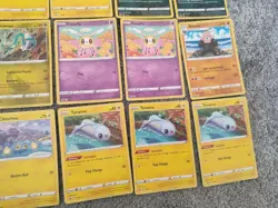 Pokemon TCG 2022 20x Card Bundle Includes Duplicates Used Played with Condition - Image 4