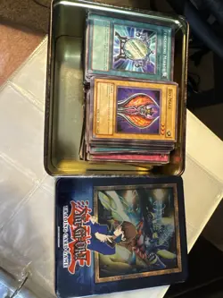Yu-Gi-Oh! Kaiba Tin Lot - 200 Cards + 1st Ed Thousand Dragon, Time Wizard - Image 4