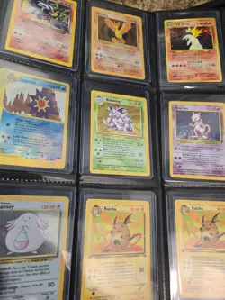 POKEMON Assorted TCG 50 cards - Image 5