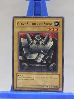 Giant Soldier of Stone SDY-013 Starter Deck: Yugi Unlimited|Unlimited Edition - Image 1