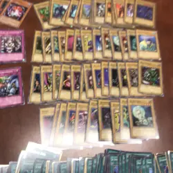 Used Yu-gi-oh Card Lot 360 Different Cards With Total 670 Cards , Organiser - Image 3