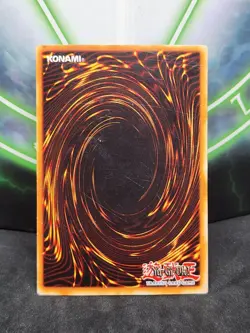 Yugioh Salamandra SDD-E003 Prismatic Secret Rare MP - Image 2