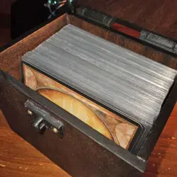 MTG Planechase Deck Box: Fits 180+ Oversized Planechase Cards - Image 2