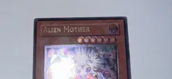 Yugioh Alien Mother POTD-E028 Ultimate Rare 1st Edition (LP) - Image 2