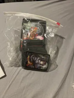 World Of Warcraft Cards Lot Plus Frostwolf Pup Bag. 185 Cards and 3 Giant Cards - Image 1