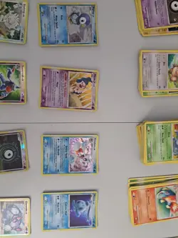 Diamond And Pearl Lot Of 128 Cards. 4 Holo, 8 Reverse. - Image 1
