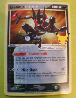 Pokemon TCG Greninja Gold Star SWSH144 Celebrations Black Star Promo NM - Image 1