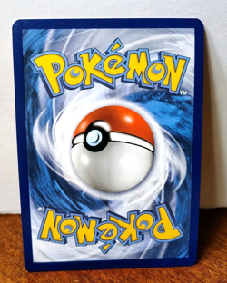 POKEMON PIKACHU 065/202 REVERSE HOLO SWORD & SHIELD LP - Image 2