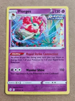 POKEMON - Florges 073/203 - Holo Rare Card - Evolving Skies - Image 1