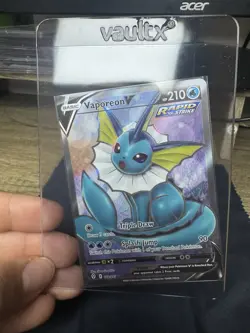 Pokemon TCG Vaporeon v 172/203 Full Art Evolving Skies 2021 Card NM Condition - Image 1