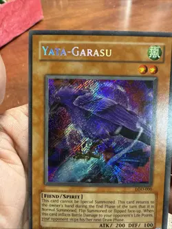 Yugioh - Yata-Garasu LOD-000 Secret Rare Fiend/Spirit 03078576 1996 - Image 2