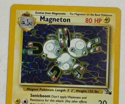Magneton 11/62 Holo Rare Unlimited Fossil Pokemon Card WOTC NM/LP Vintage TCG - Image 4
