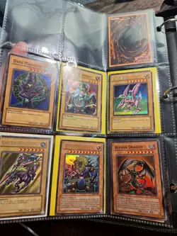 Large Vintage Yu-gi-oh Holo Card Lot 100+ cards - Image 1