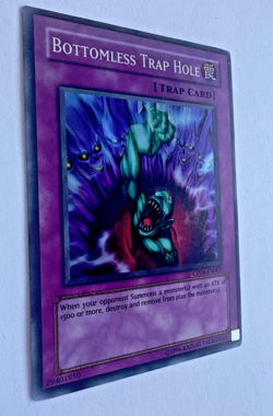Yugioh Bottomless Trap Hole Champion Pack CP04-EN003 Super Rare NM - Image 4