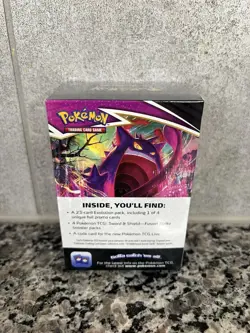 Pokemon Sword & Shield Cards Fusion Strike Build & Battle Sealed - Image 2
