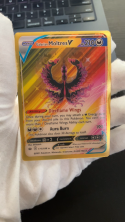 Moltres 3D HP 210 V Basic ACG Lenticular Pokemon Card - Image 2
