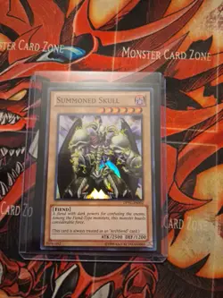 Summoned Skull - DPYG-EN002 - Super Rare - Near Mint - Unlimited ⚡👹 - Image 1