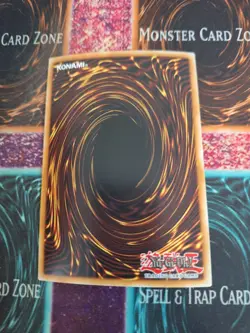 Yugioh Magician's Right Hand INCH-EN057 Super Rare 1st Edition Near Mint - Image 3
