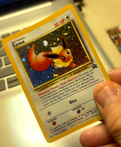 EEVEE / Black Star Holo Promo Pokemon #11 Vintage 1999-2000 MP Card - Image 3