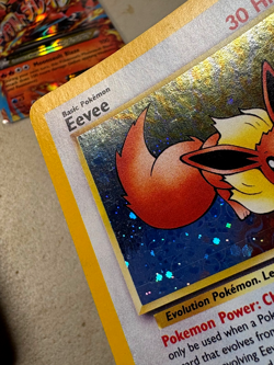 EEVEE / Black Star Holo Promo Pokemon #11 Vintage 1999-2000 MP Card - Image 5