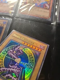 Yugioh Dark Magician SDY-006 Ultra Rare 1st Edition - Image 3