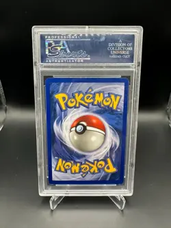 1999 POKEMON FOSSIL 1ST EDITION #4 DRAGONITE-HOLO PSA 8 - Image 2