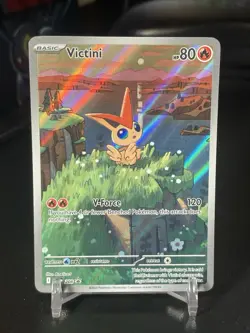 Victini SVP 208 Illustration Rare Black Star Promo Black & White Pokemon TCG NM - Image 1